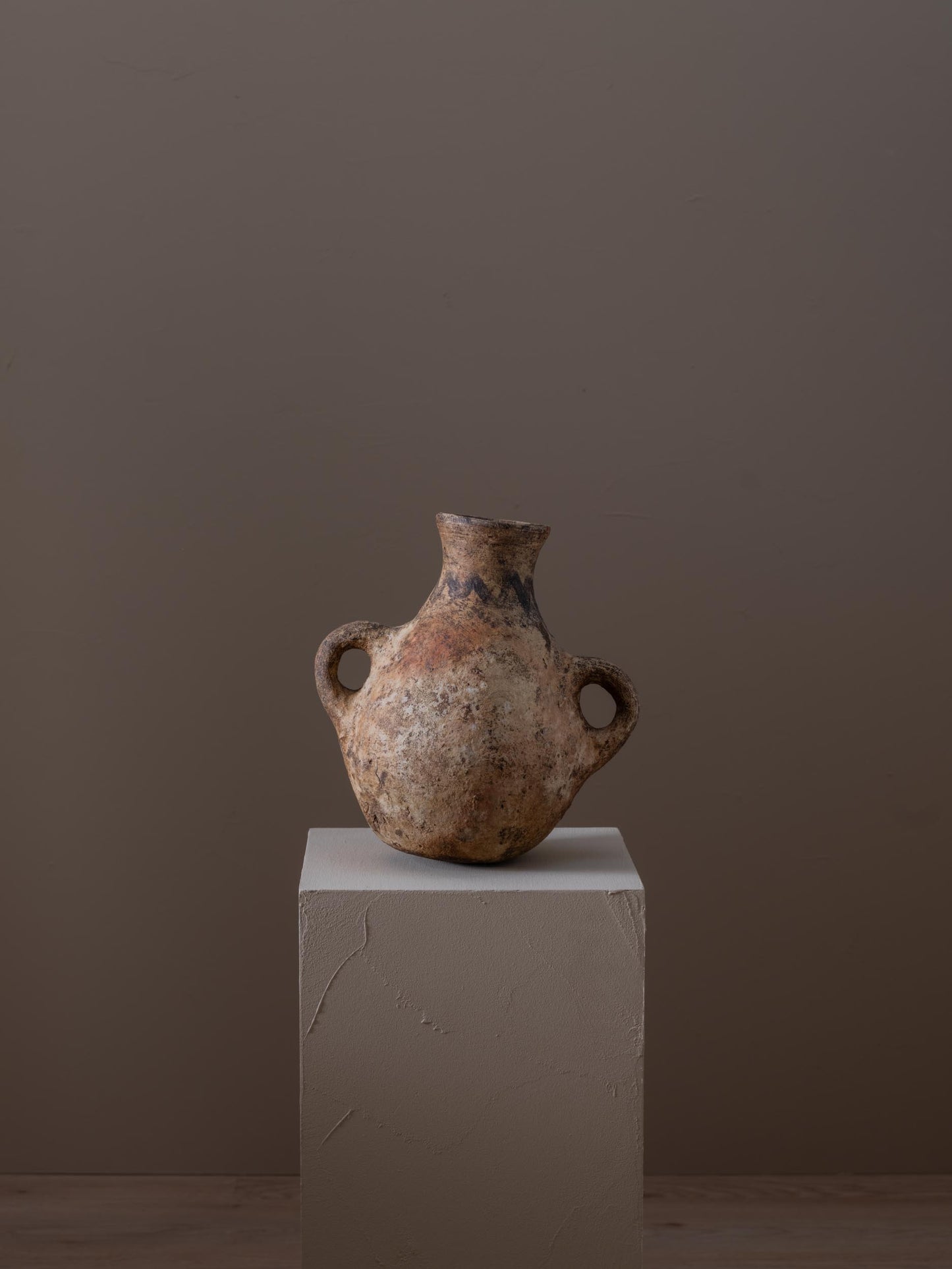 Draa valley terracotta amphora