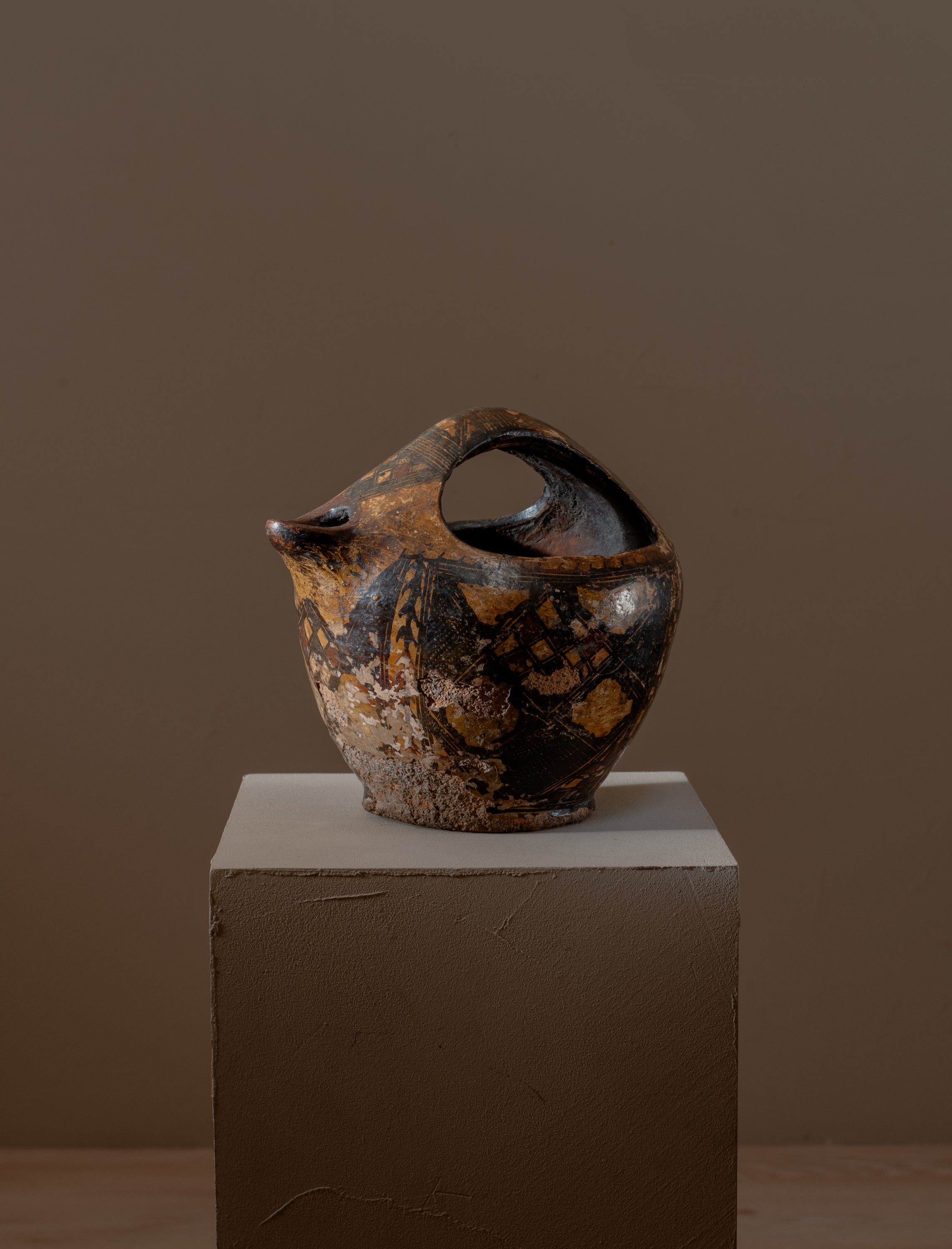 工芸品 Karaja pottery Algerian Kabyle Terracotta Water Jug – Mādda