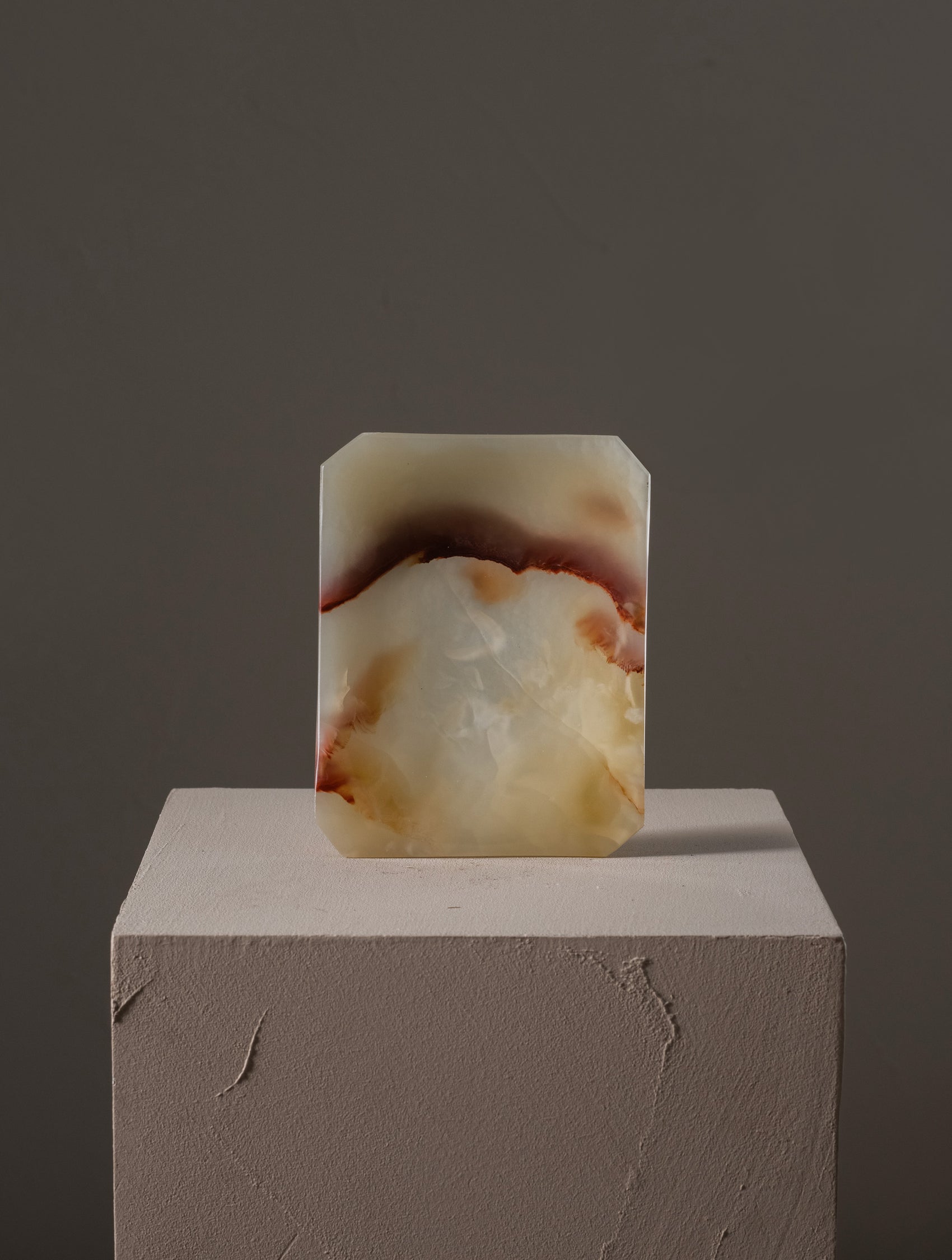 Small retangular agate plate