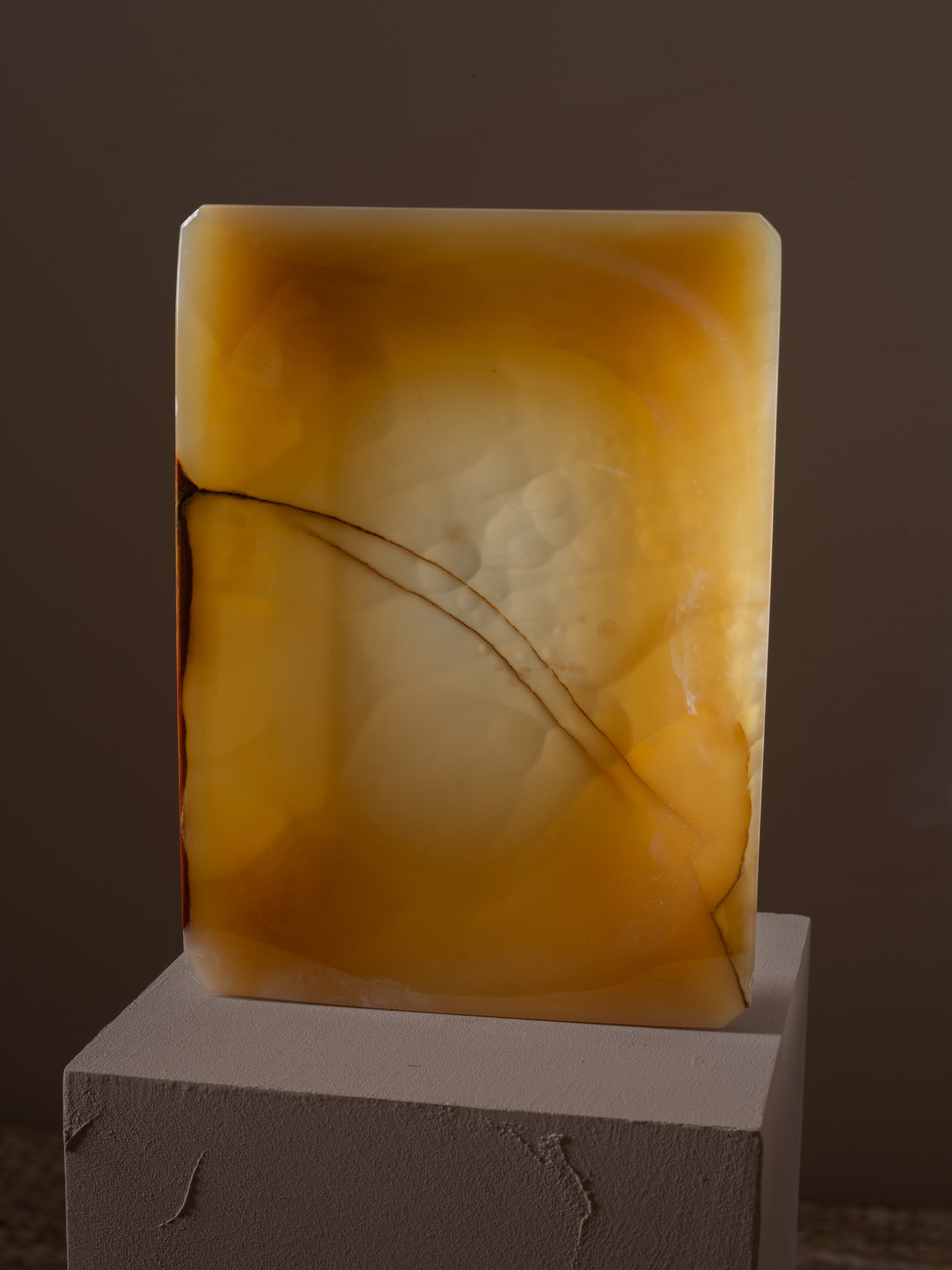 Vintage mustard coloured agate plate