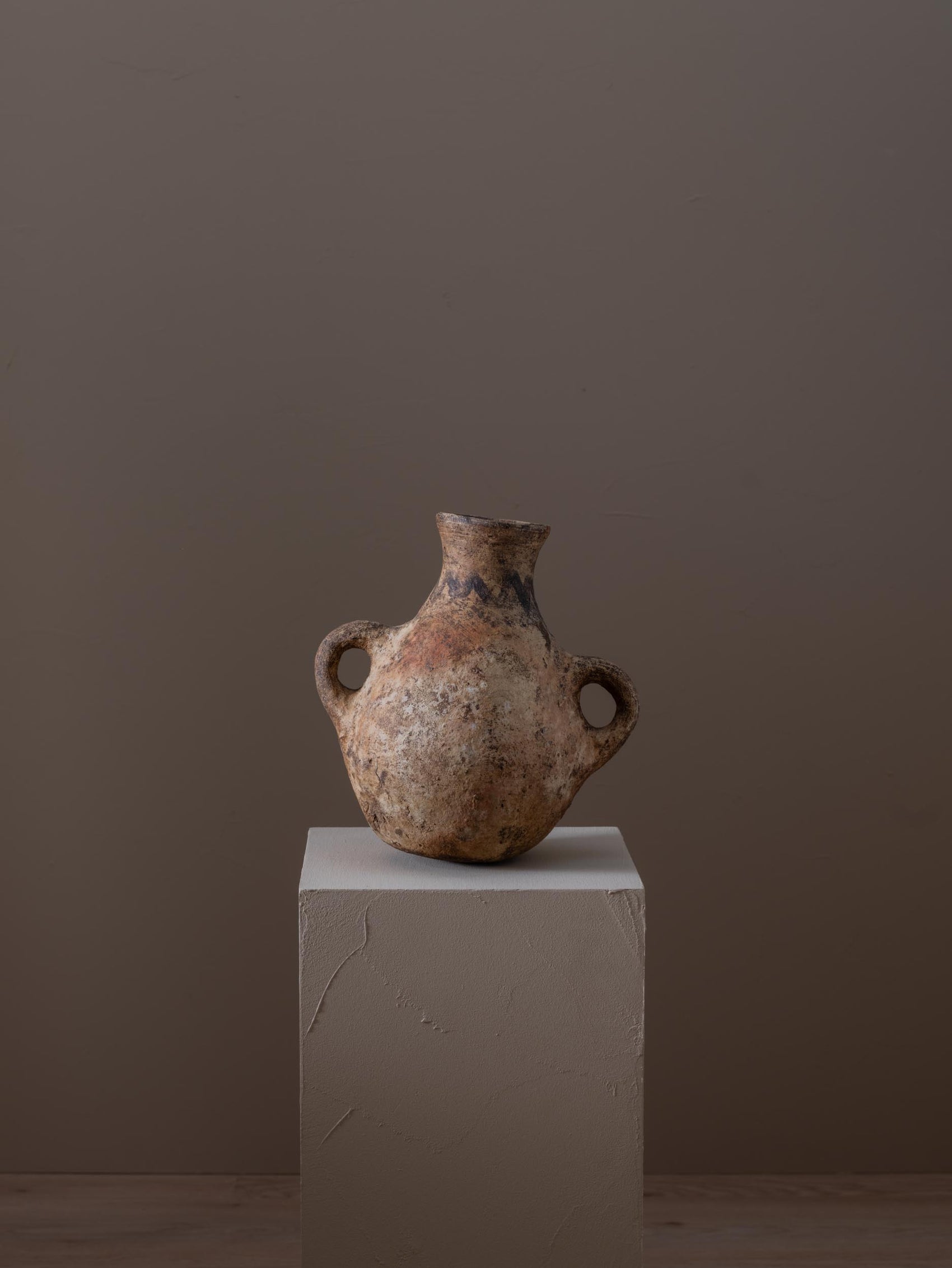 Draa valley terracotta amphora